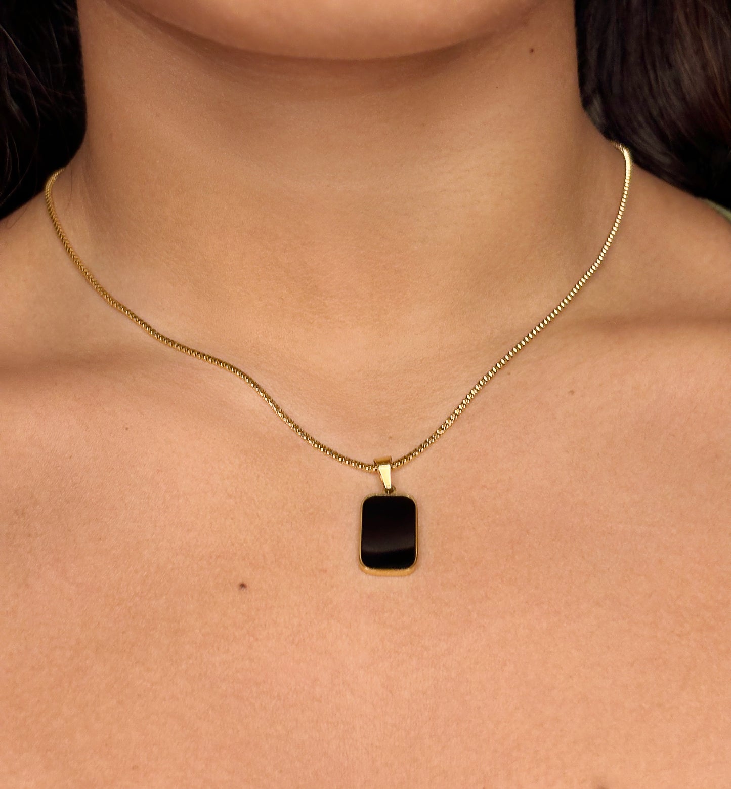 Black Agate Pendant Necklace