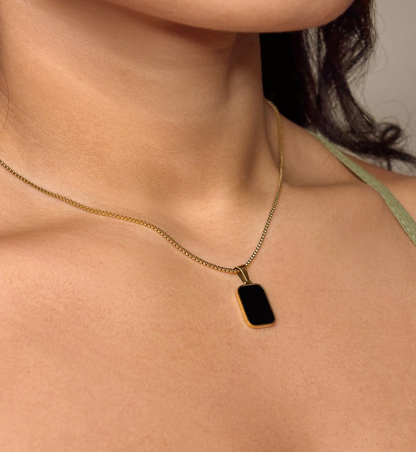 Black Agate Pendant Necklace